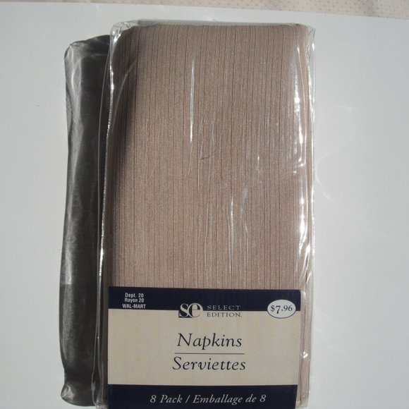 Select Edition Tablecloth 52inx70in & 8 Napkins 17inx17in New - Picture 9 of 12